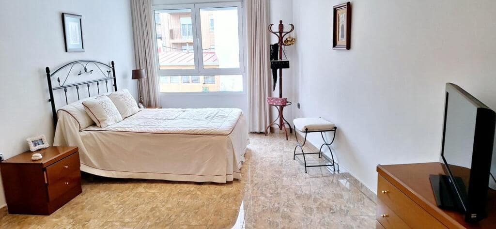 5 soveværelse Rækkehus til salg i Villena - € 410.000 (Ref: 9173502)