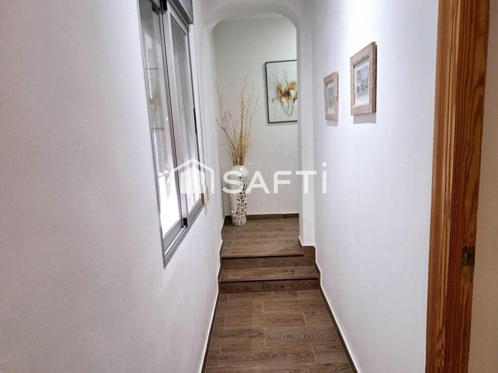 Chalet de 3 habitaciones en Yecla en venta - 149.000 € (Ref: 9173504)