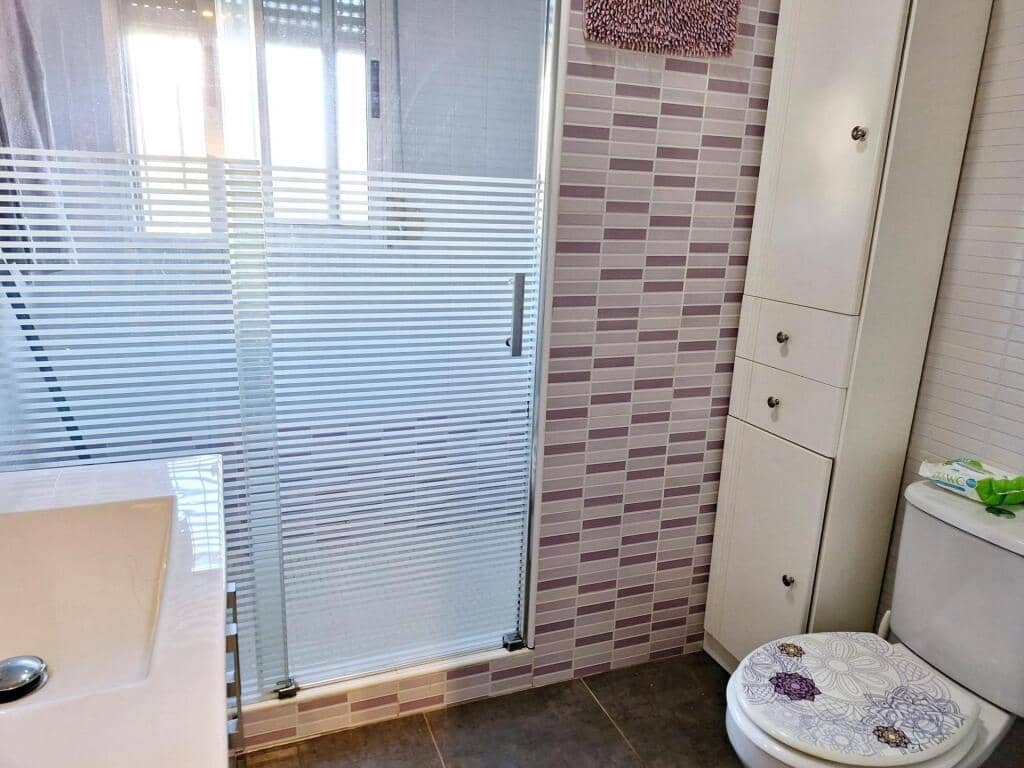 Chalet de 3 habitaciones en Yecla en venta - 149.000 € (Ref: 9173504)