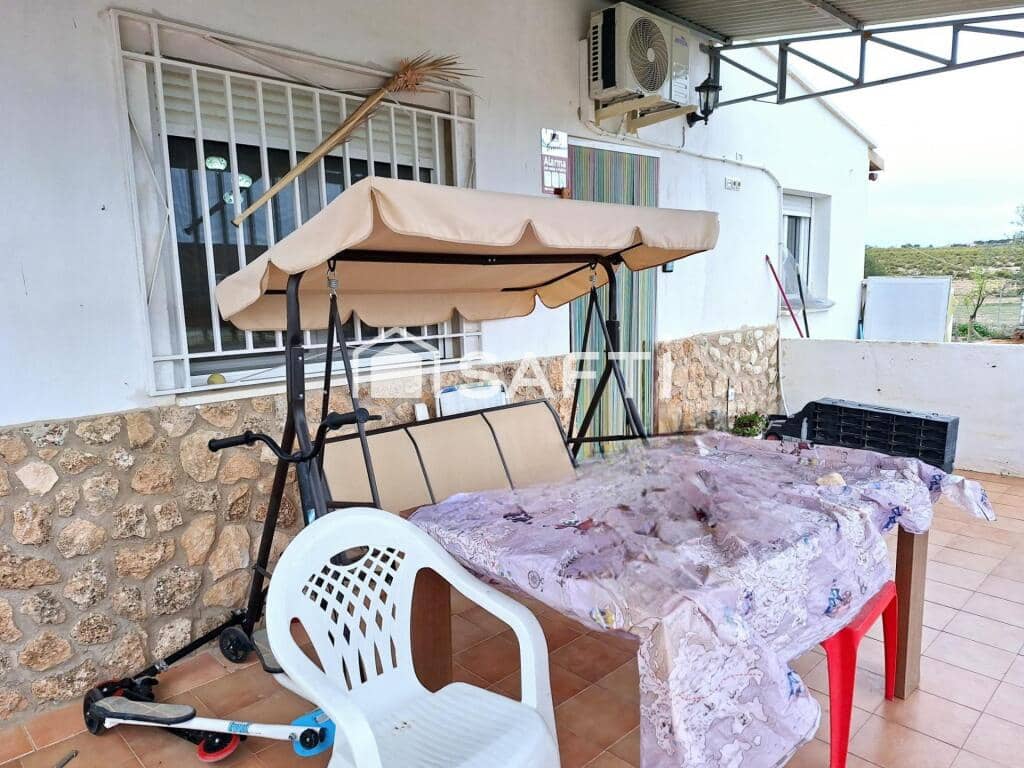 2 bedroom Villa for sale in Yecla - € 105,000 (Ref: 9173505)