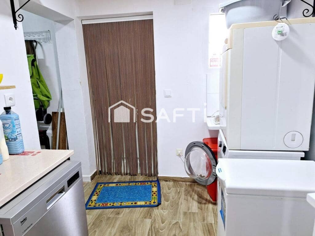 2 bedroom Villa for sale in Yecla - € 105,000 (Ref: 9173505)