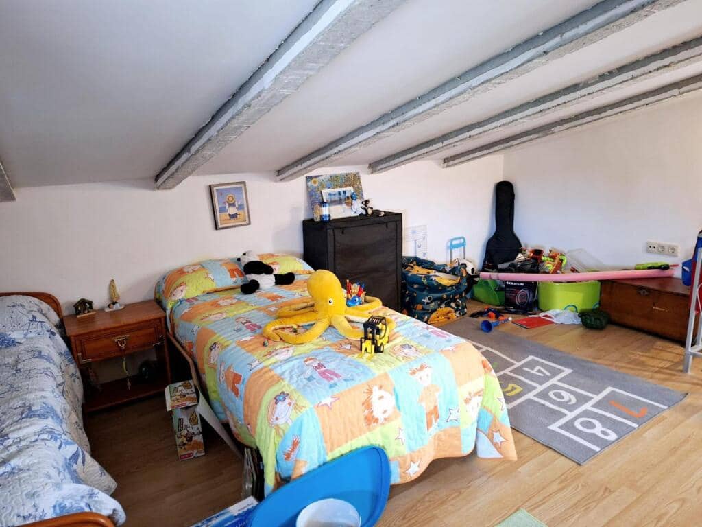 2 bedroom Villa for sale in Yecla - € 105,000 (Ref: 9173505)