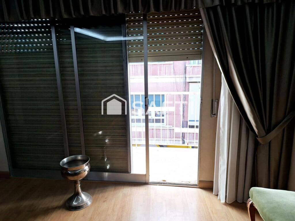 4 makuuhuone Huoneisto myytävänä paikassa Villena - 140 000 € (Ref: 9173506)