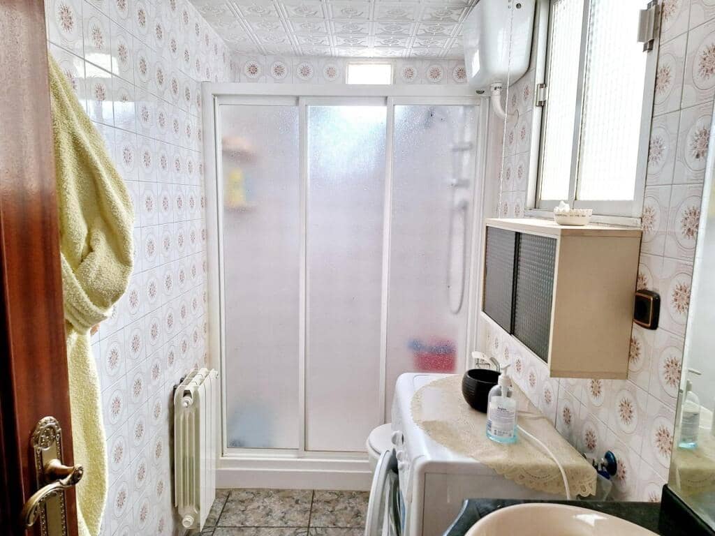 4 makuuhuone Huoneisto myytävänä paikassa Villena - 140 000 € (Ref: 9173506)