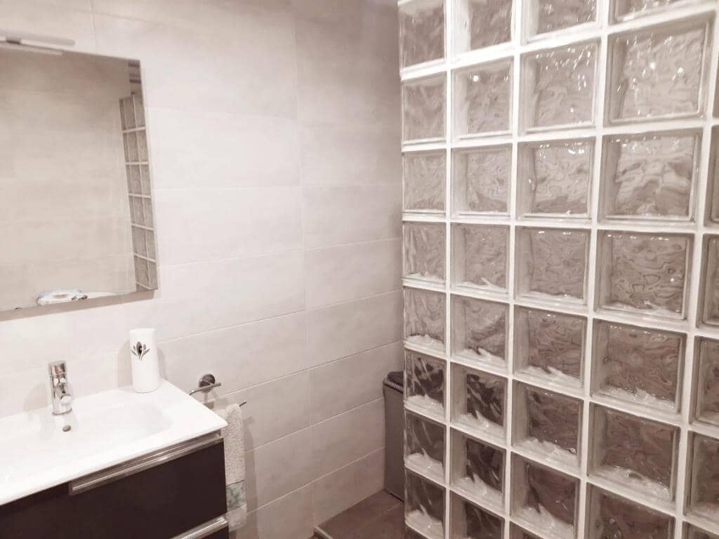 4 soveværelse Rækkehus til salg i Monovar / Monover med garage - € 190.000 (Ref: 9173508)