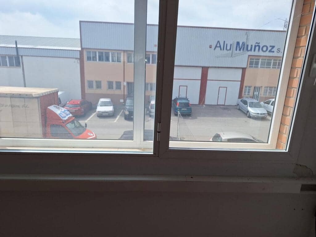 Erhverv til salg i Villena - € 300.000 (Ref: 9173510)