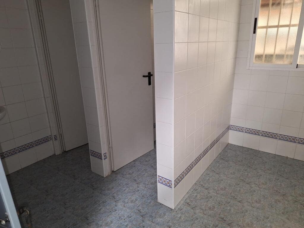 Erhverv til salg i Villena - € 300.000 (Ref: 9173510)