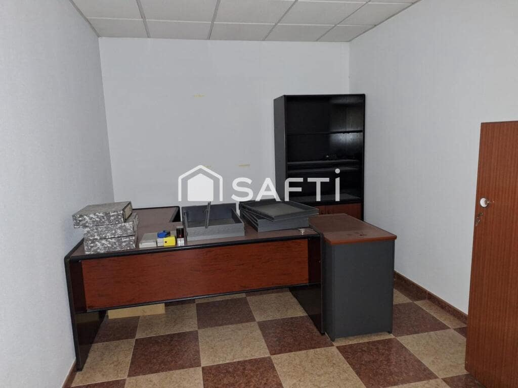 Erhverv til salg i Villena - € 300.000 (Ref: 9173510)