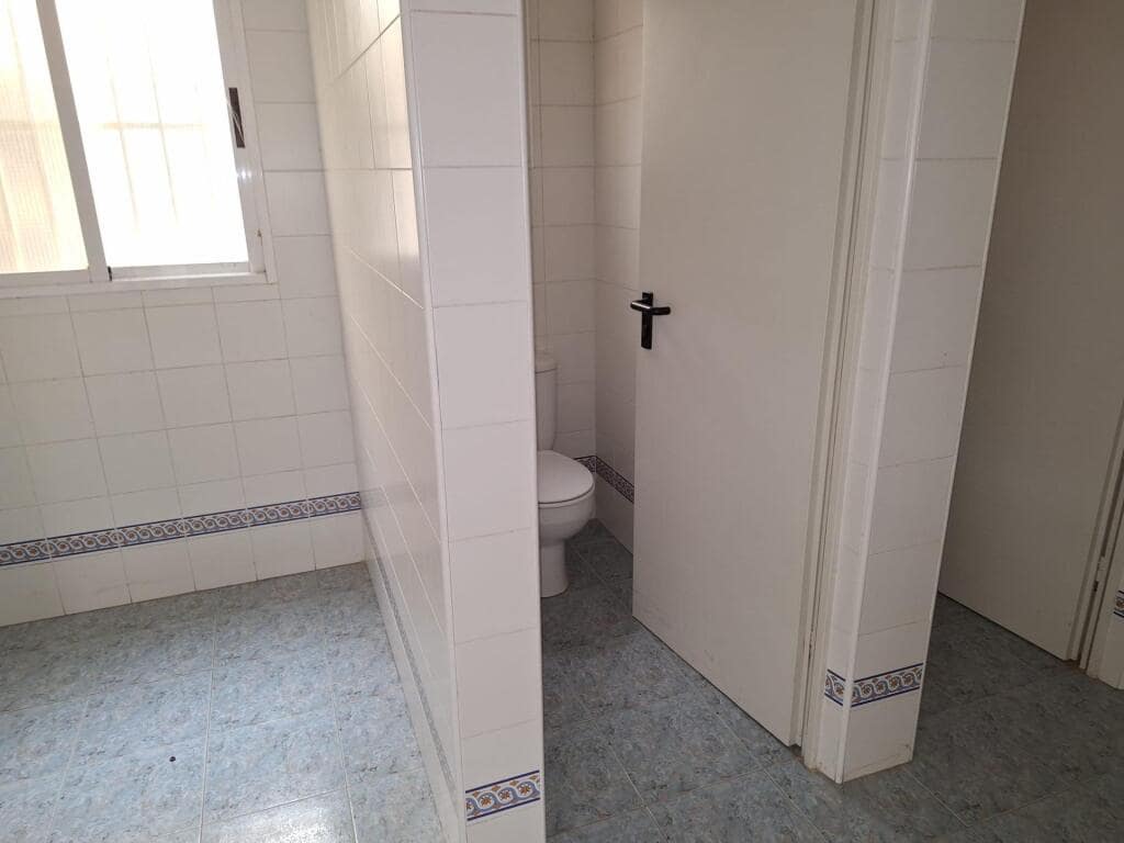 Erhverv til salg i Villena - € 300.000 (Ref: 9173510)