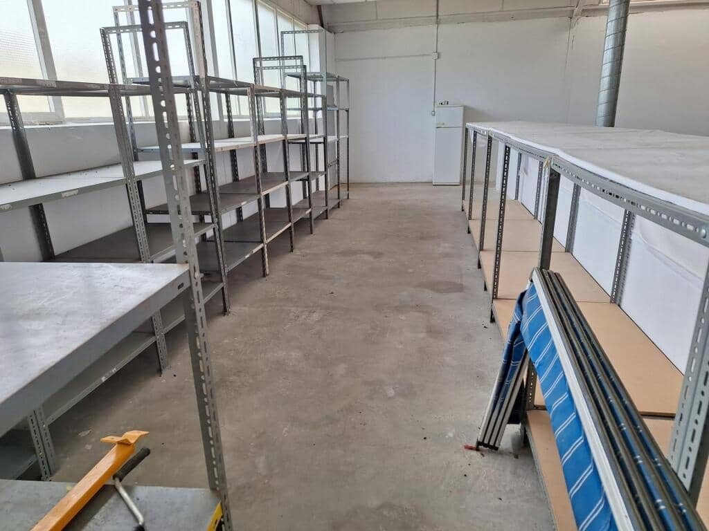 Erhverv til salg i Villena - € 300.000 (Ref: 9173510)