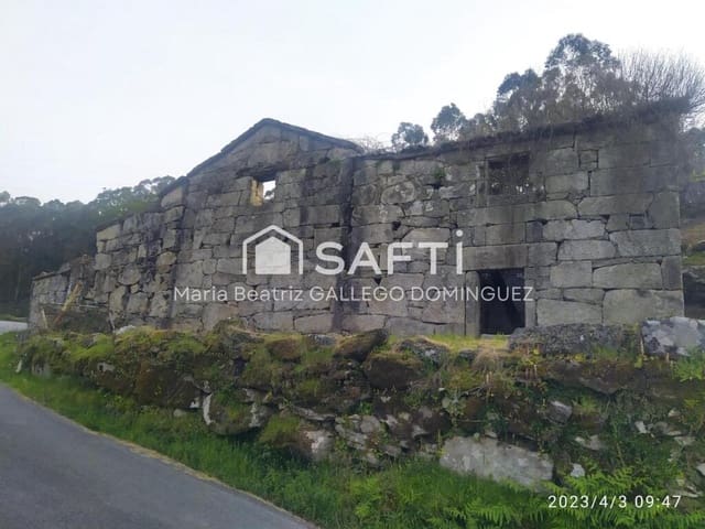 Grunde uden byggetilladelser til salg i Pontevedra by - € 50.000 (Ref: 9173514)