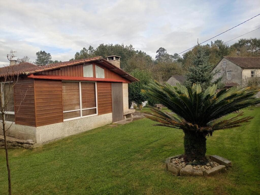 4 bedroom Finca/Country House for sale in Ponteareas with pool garage - € 395,000 (Ref: 9173517)