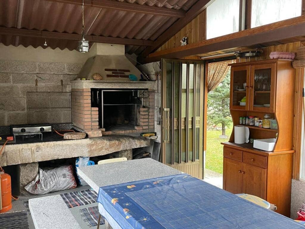 4 bedroom Finca/Country House for sale in Ponteareas with pool garage - € 395,000 (Ref: 9173517)