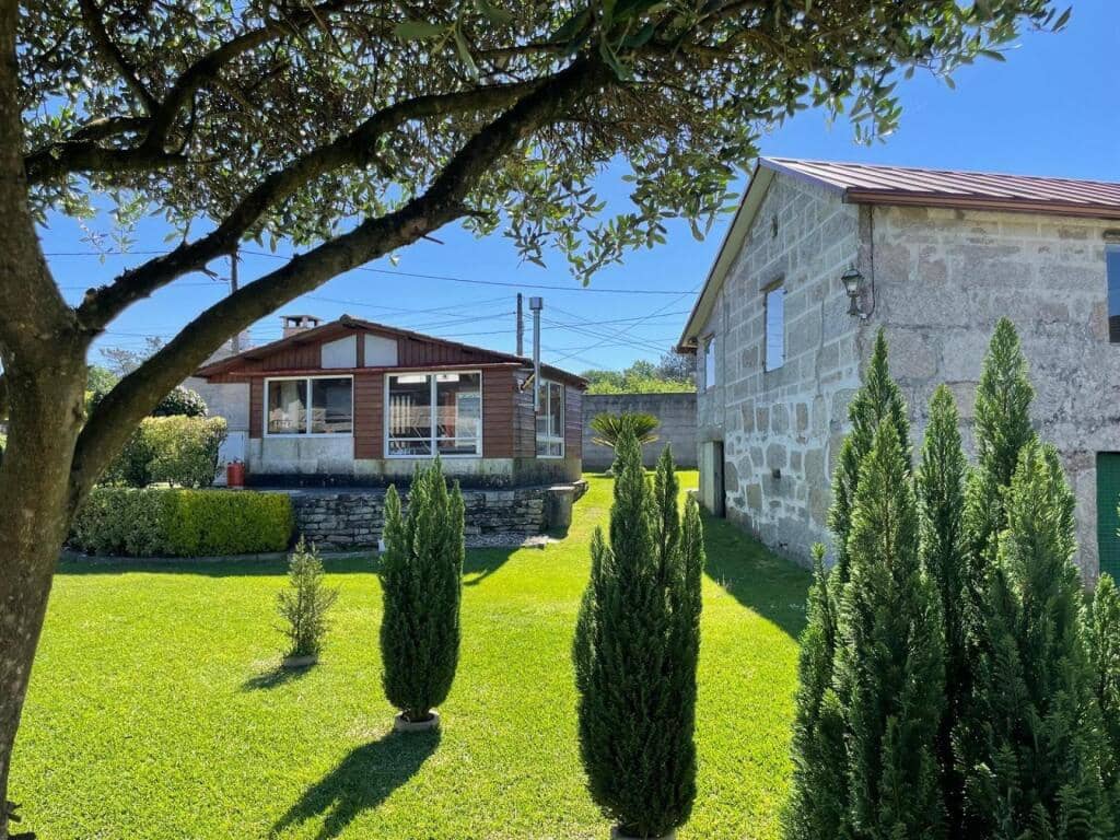 4 bedroom Finca/Country House for sale in Ponteareas with pool garage - € 395,000 (Ref: 9173517)