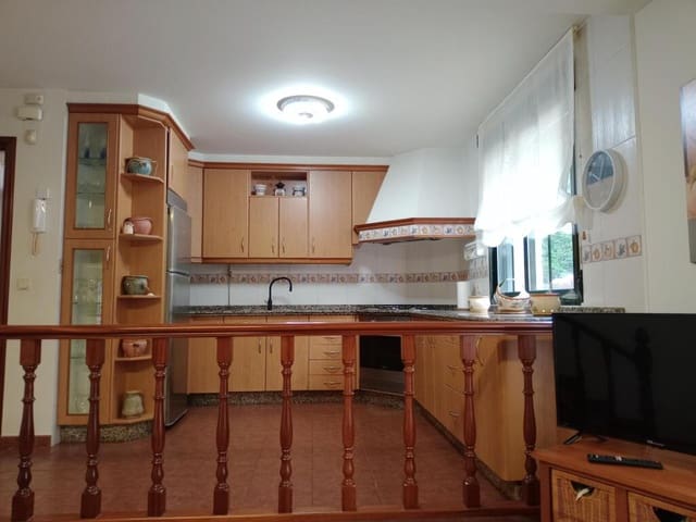 3 bedroom Villa for sale in Bueu with pool garage - € 625,000 (Ref: 9173518)