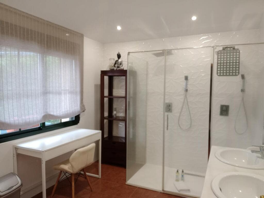 3 bedroom Villa for sale in Bueu with pool garage - € 625,000 (Ref: 9173518)