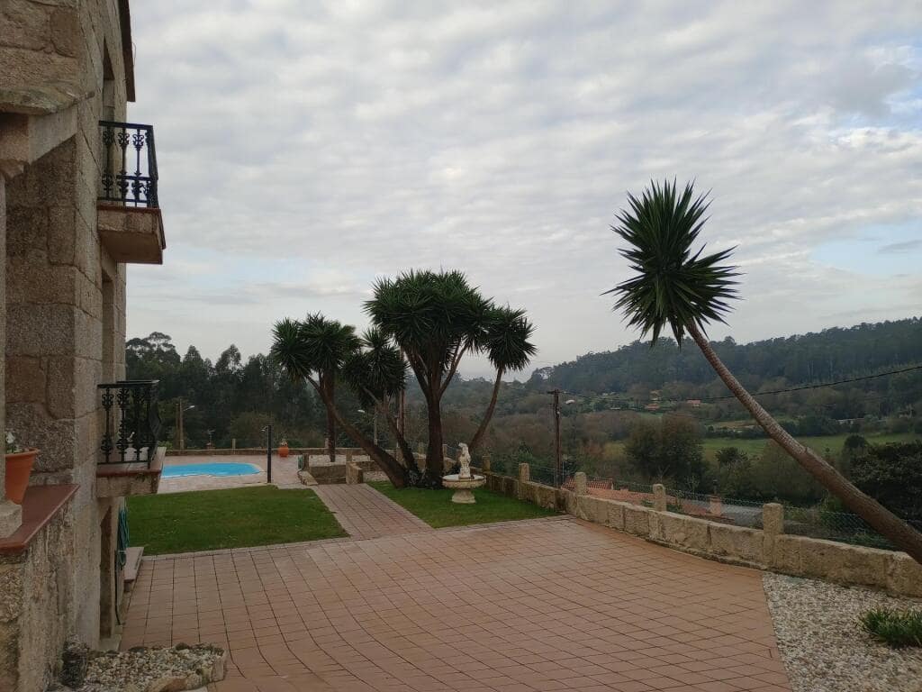 3 bedroom Villa for sale in Bueu with pool garage - € 625,000 (Ref: 9173518)