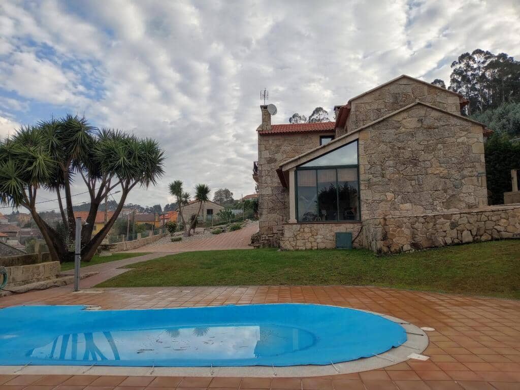 3 bedroom Villa for sale in Bueu with pool garage - € 625,000 (Ref: 9173518)