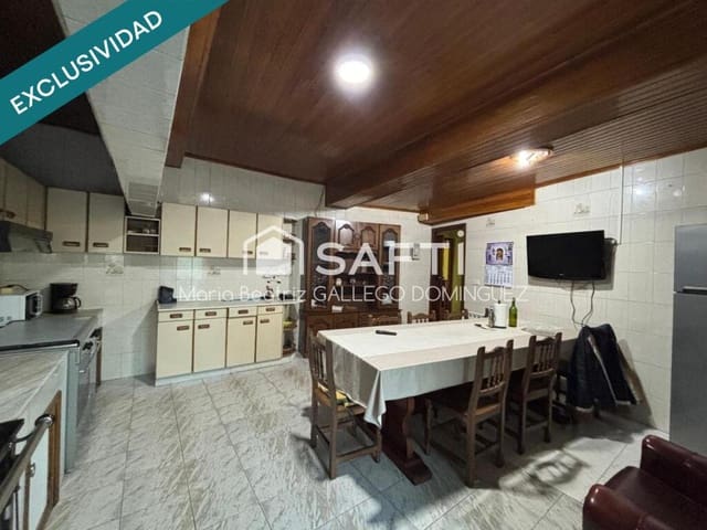 5 sypialnia Finka/Dom wiejski na sprzedaż w Arbo z garażem - 159 995 € (Ref: 9173521)