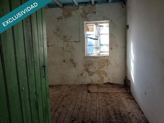 2 bedroom Finca/Country House for sale in Pontevedra city with garage - € 43,000 (Ref: 9173523)