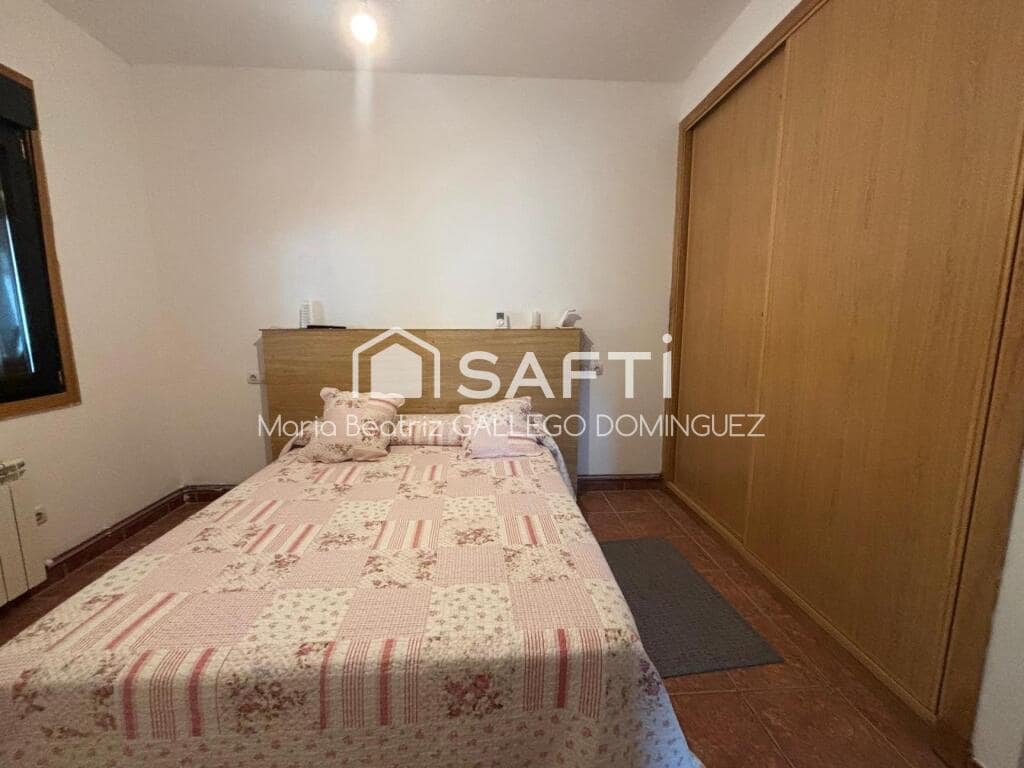 3 bedroom Villa for sale in Ponteareas with pool garage - € 229,990 (Ref: 9173525)