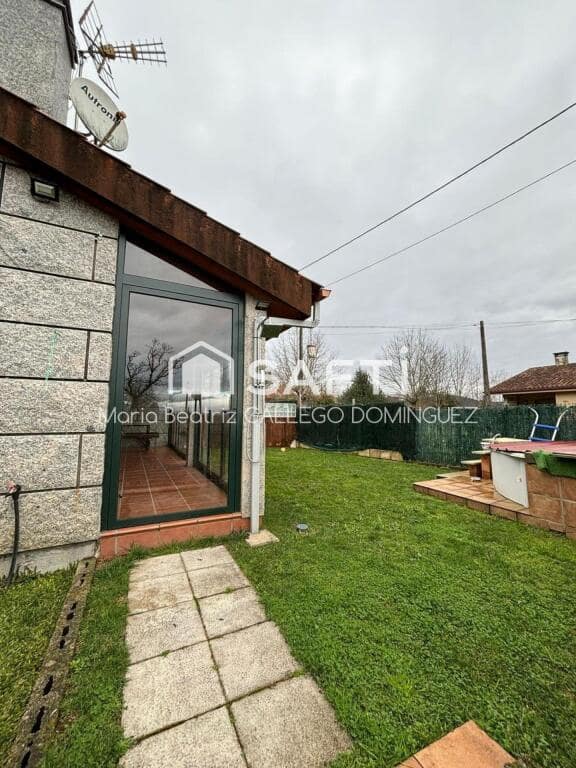 3 bedroom Villa for sale in Ponteareas with pool garage - € 229,990 (Ref: 9173525)