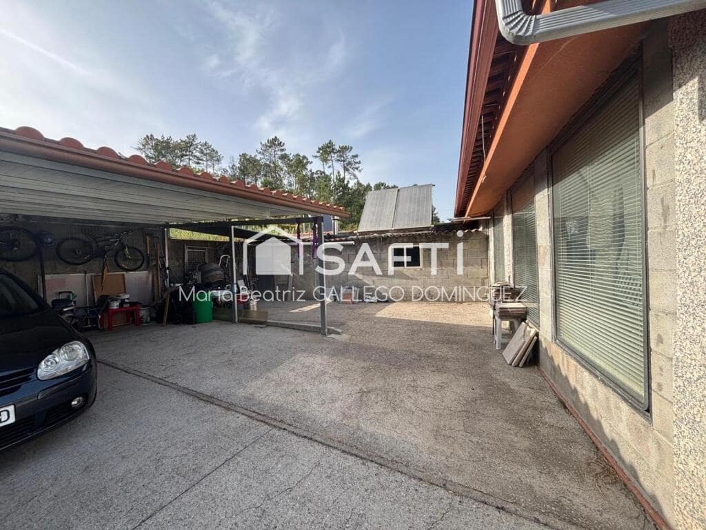 3 bedroom Villa for sale in Ponteareas with pool garage - € 229,990 (Ref: 9173525)