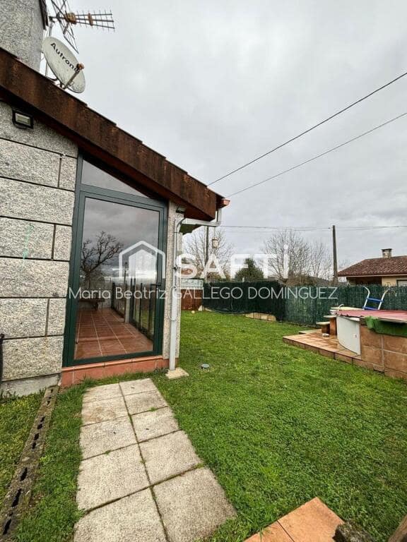 3 bedroom Villa for sale in Ponteareas with pool garage - € 229,990 (Ref: 9173525)