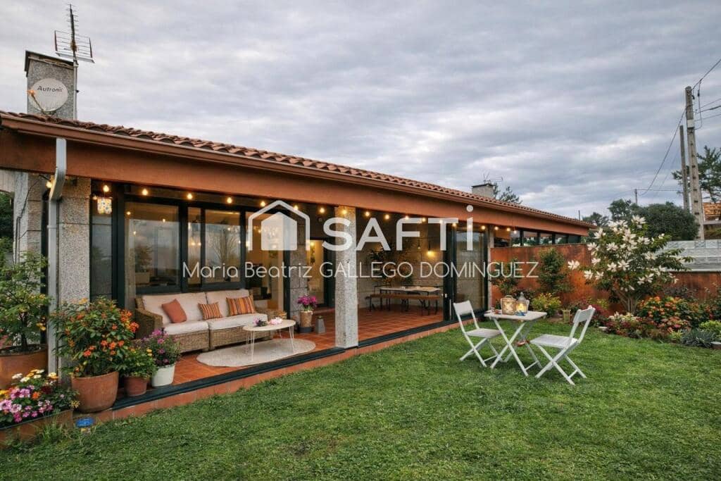 Chalet de 3 habitaciones en Ponteareas en venta con piscina garaje - 229.990 € (Ref: 9173525)