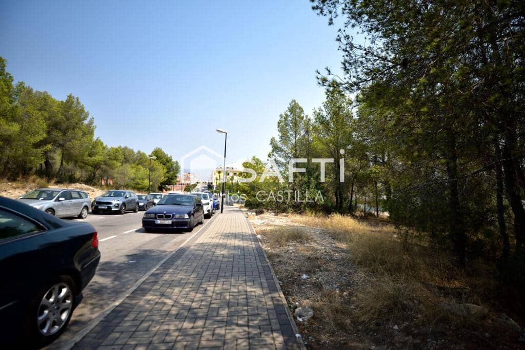 Byggegrund til salg i La Nucia - € 450.000 (Ref: 9173536)