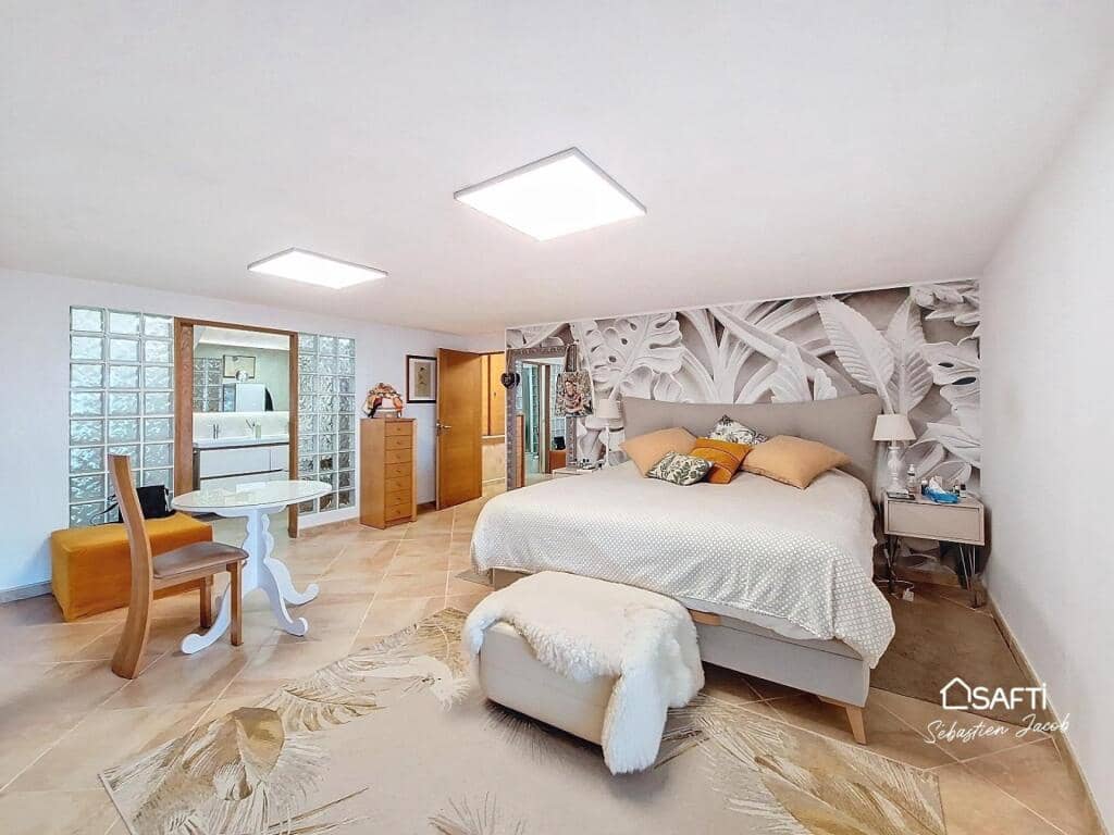 5 soveværelse Villa til salg i Pego med swimmingpool - € 895.000 (Ref: 9173539)