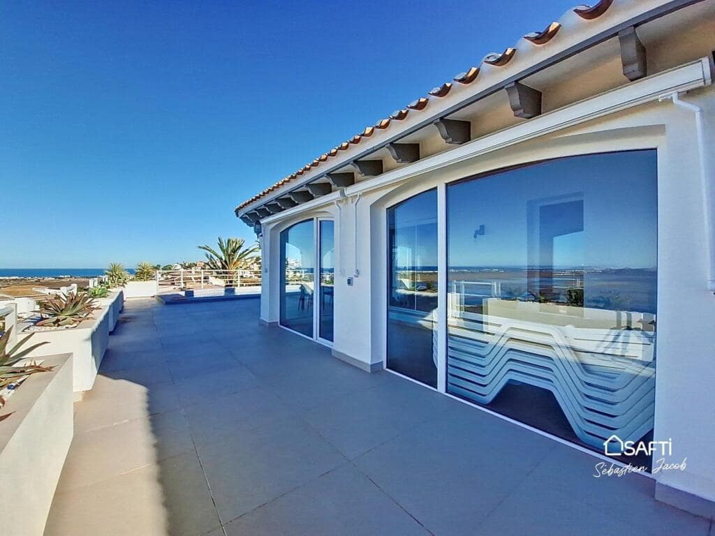 5 soveværelse Villa til salg i Pego med swimmingpool - € 895.000 (Ref: 9173539)