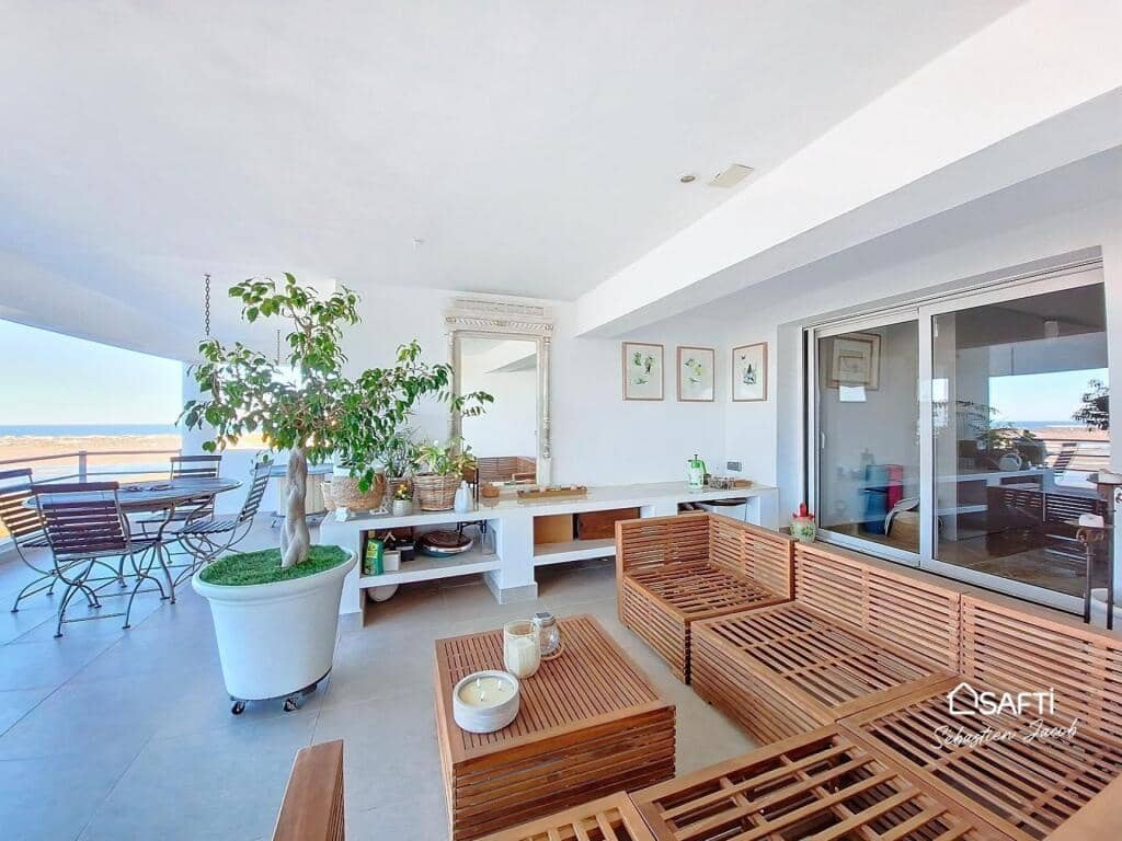 5 soveværelse Villa til salg i Pego med swimmingpool - € 895.000 (Ref: 9173539)