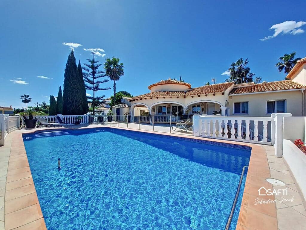 5 soverom Villa til salgs i Pedreguer med svømmebasseng garasje - € 960 000 (Ref: 9173540)