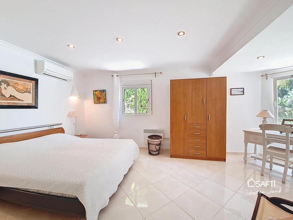 5 soverom Villa til salgs i Pedreguer med svømmebasseng garasje - € 960 000 (Ref: 9173540)