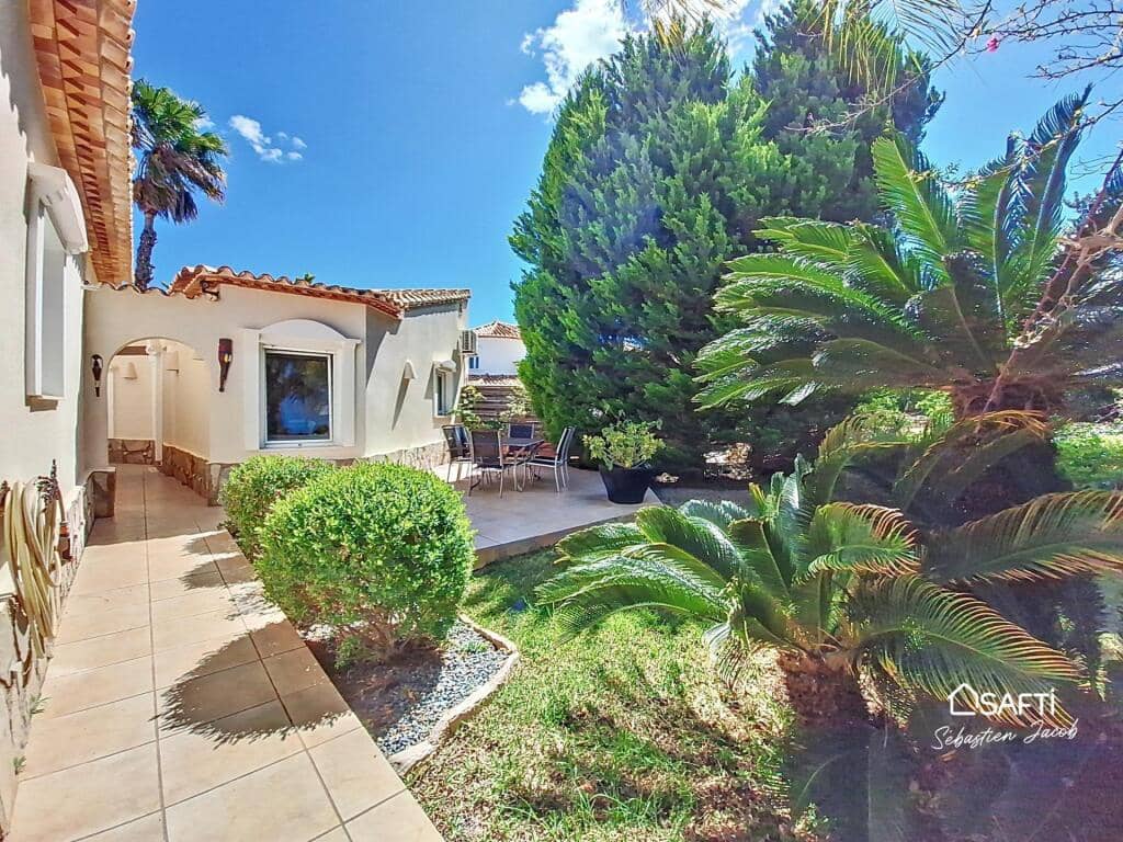 5 soverom Villa til salgs i Pedreguer med svømmebasseng garasje - € 960 000 (Ref: 9173540)