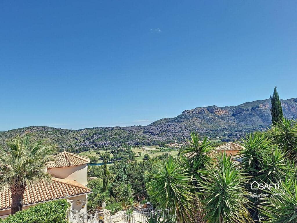 5 soverom Villa til salgs i Pedreguer med svømmebasseng garasje - € 960 000 (Ref: 9173540)