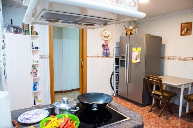 3 soveværelse Lejlighed til salg i Florida Baja, Alicante by - € 189.500 (Ref: 9173545)