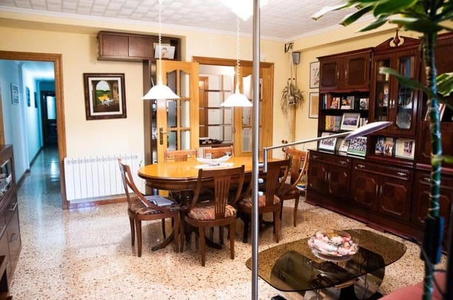 3 soveværelse Lejlighed til salg i Florida Baja, Alicante by - € 189.500 (Ref: 9173545)