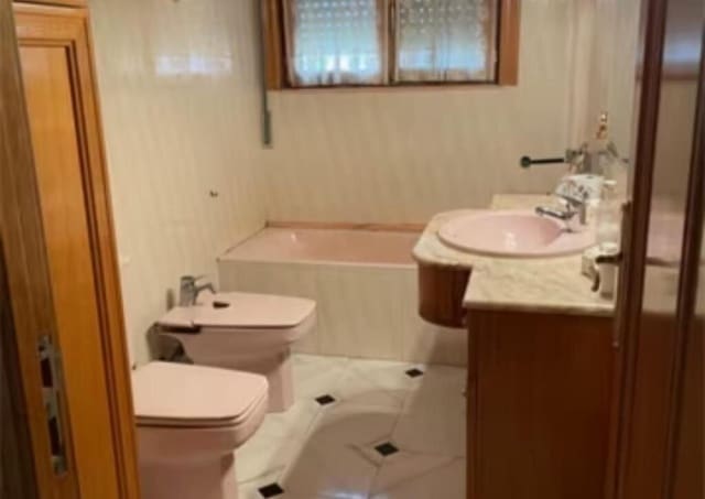 Office for sale in Monóvar / Monóver - € 209,990 (Ref: 9173554)