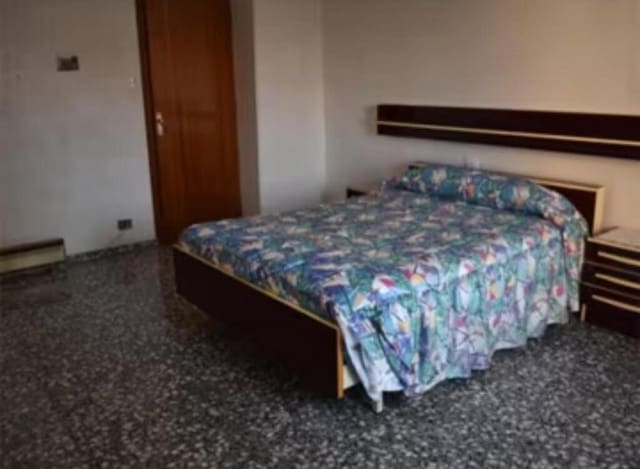 Office for sale in Monóvar / Monóver - € 209,990 (Ref: 9173554)