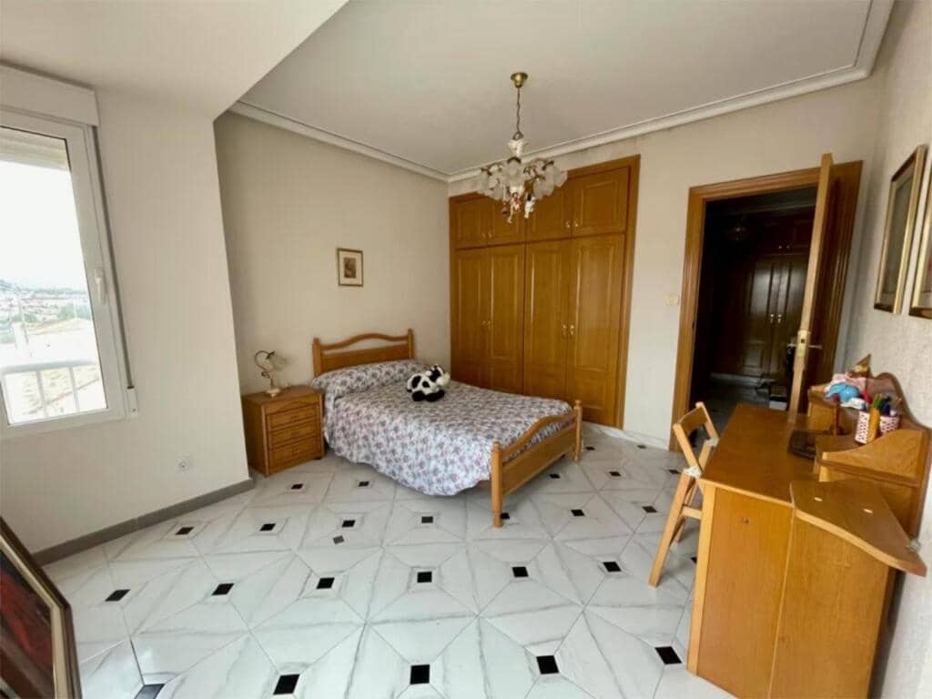 Kontor til salgs i Monovar / Monover - € 209 990 (Ref: 9173554)