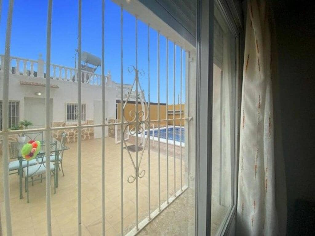 4 sovrum Villa till salu i Los Montesinos med pool garage - 286 000 € (Ref: 9173560)