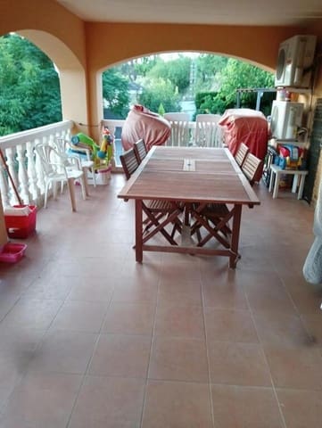 5 camera da letto Villa in vendita in Benillup con piscina - 300.000 € (Rif: 9173586)