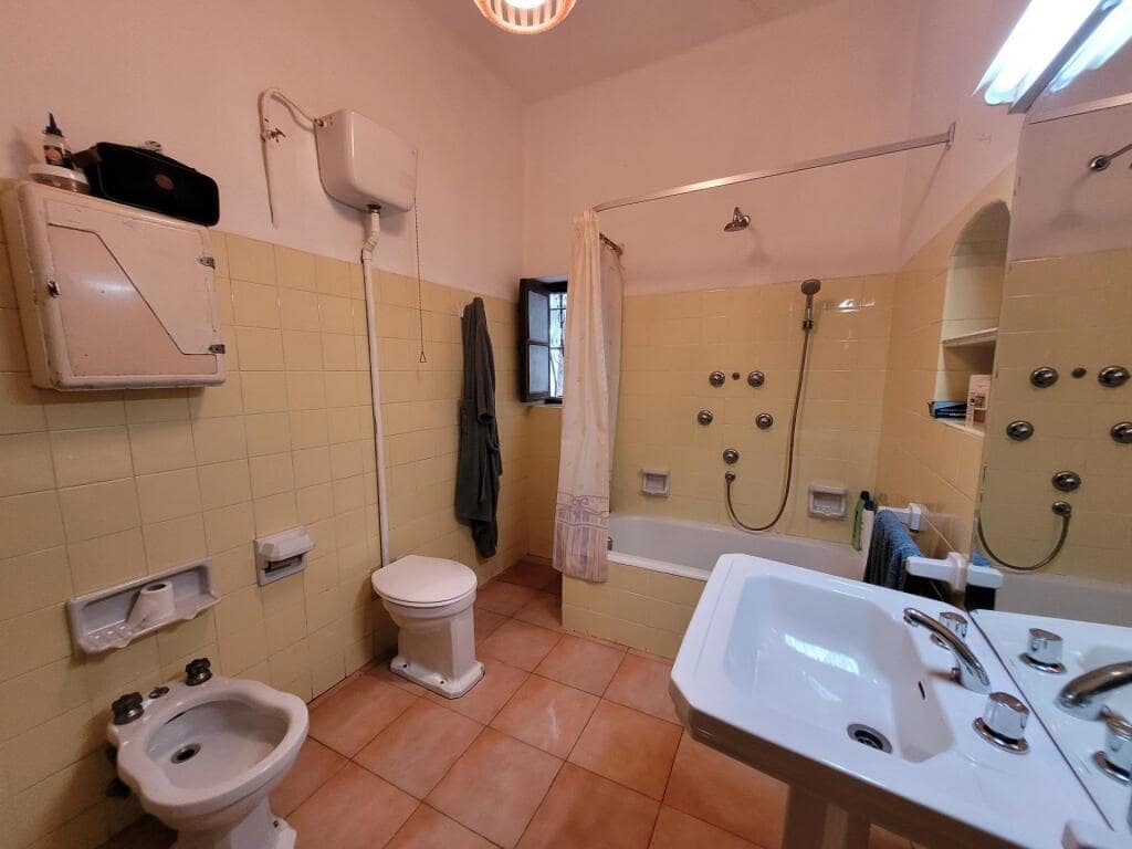 Grunde uden byggetilladelser til salg i Ontinyent - € 740.000 (Ref: 9173588)