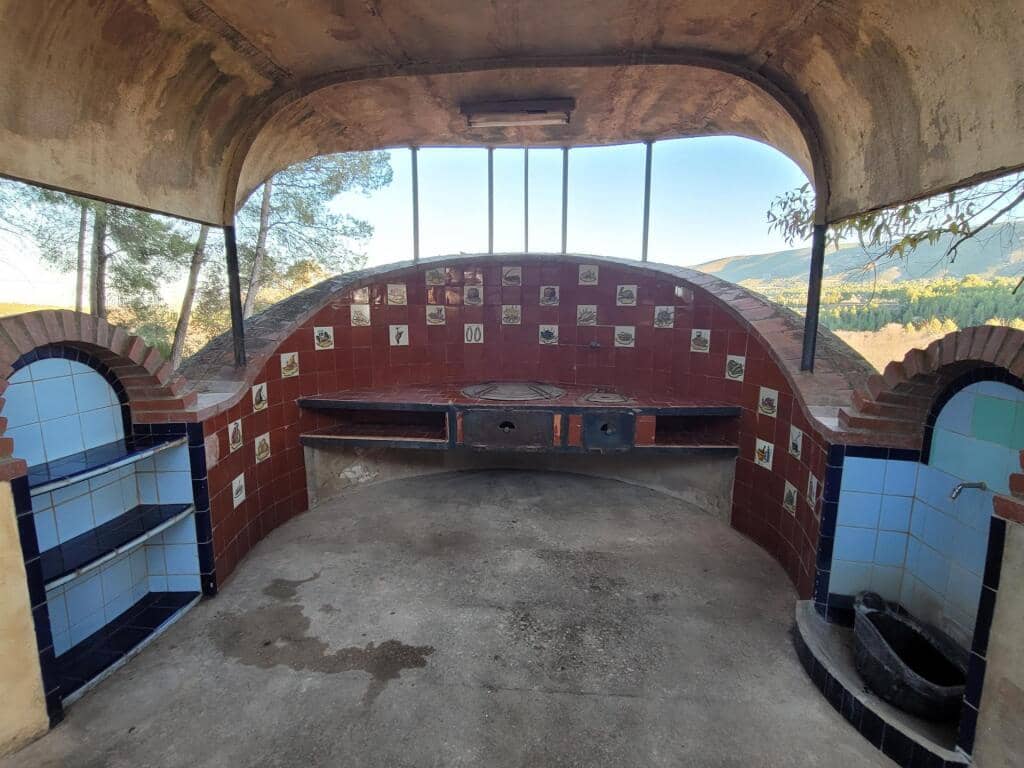 Grunde uden byggetilladelser til salg i Ontinyent - € 740.000 (Ref: 9173588)