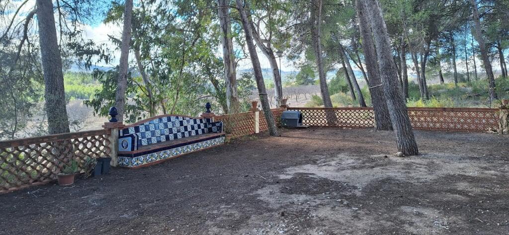 Grunde uden byggetilladelser til salg i Ontinyent - € 740.000 (Ref: 9173588)