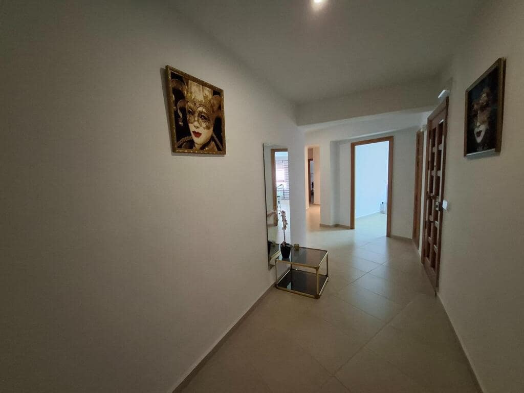 5 soveværelse Lejlighed til salg i Ontinyent - € 160.000 (Ref: 9173590)