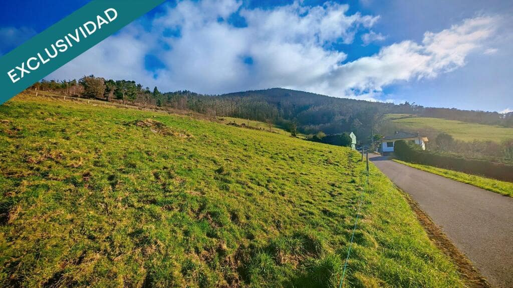 Grunde uden byggetilladelser til salg i El Franco - € 69.000 (Ref: 9173599)