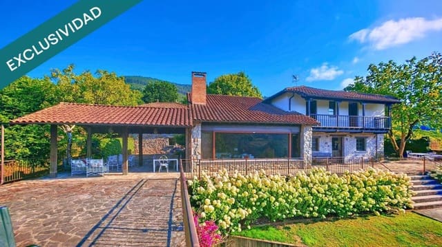 6 soveværelse Finca/Landehus til salg i Pravia med swimmingpool - € 795.000 (Ref: 9173600)